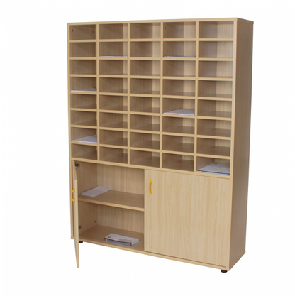 Cupboard & 40 Compart