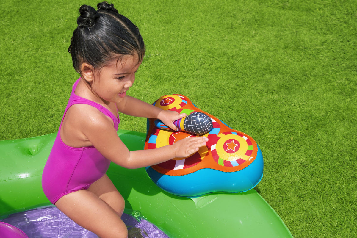 Inflatable Sing & Splash Water Fun Park Pool & Slide 349L