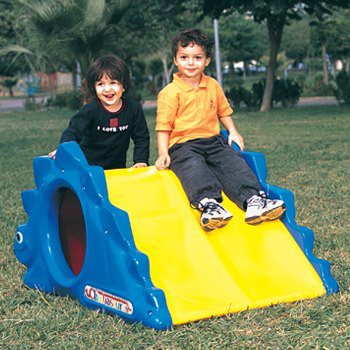 Kenzi Climbasaurous Slide